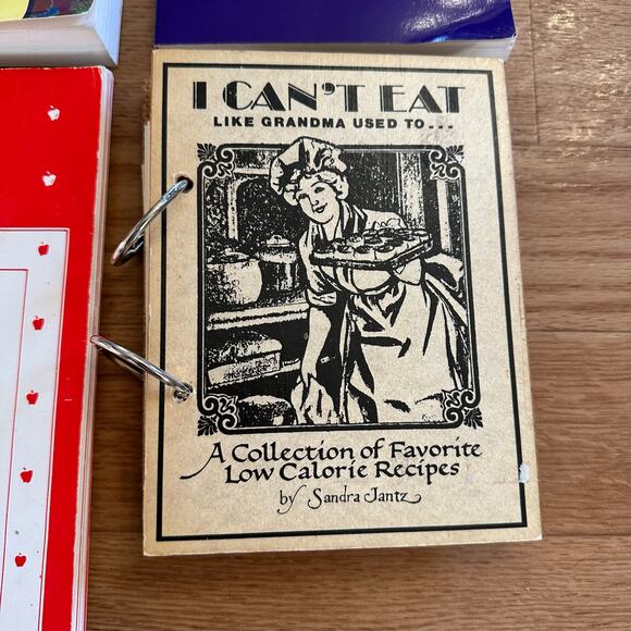 Lot of 4 Cookbooks Vintage Cookbooks Diet Cookbooks Healthy Cooking - Picture 3 of 6